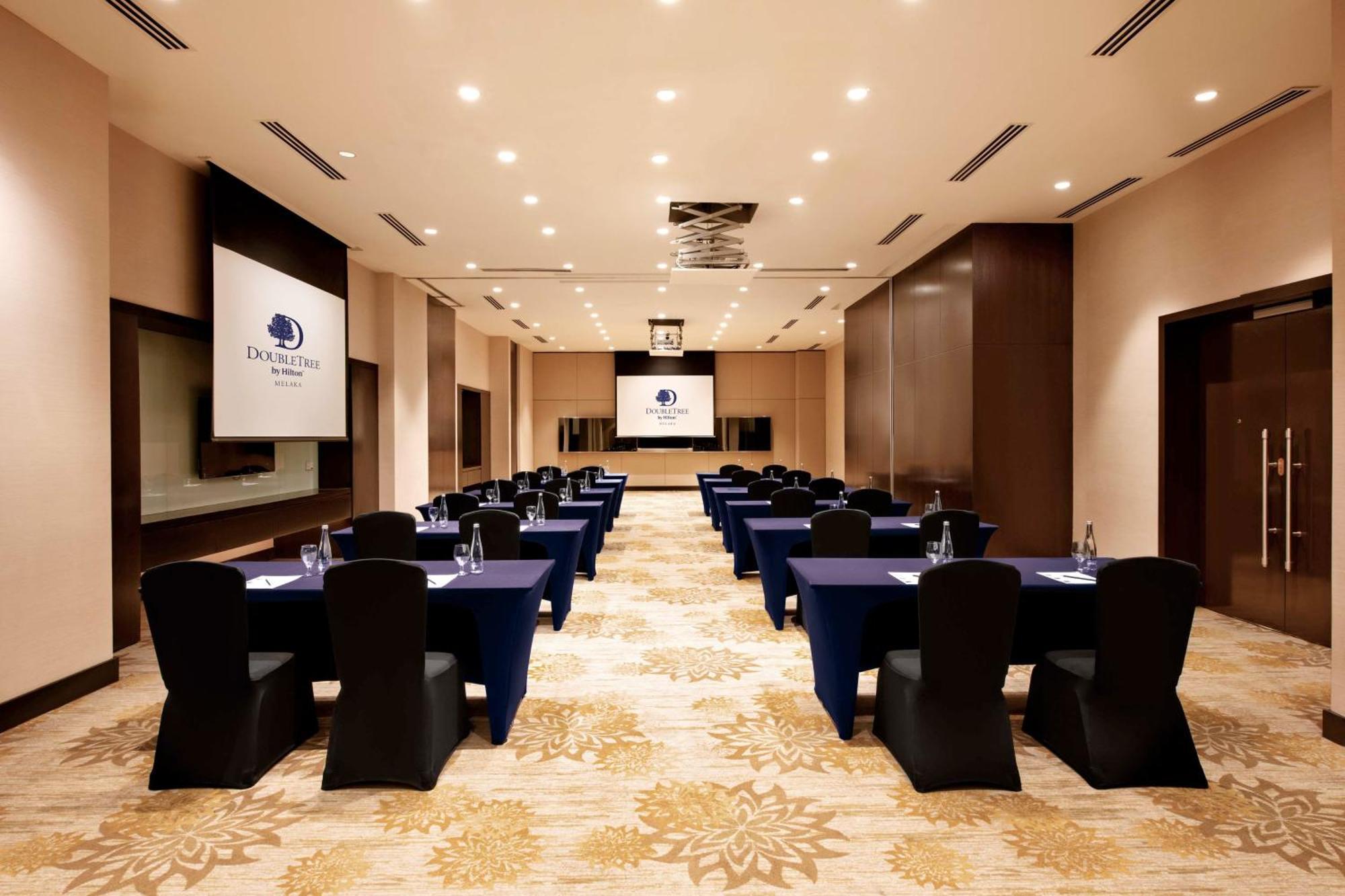Doubletree By Hilton Melaka Otel Dış mekan fotoğraf Meeting room