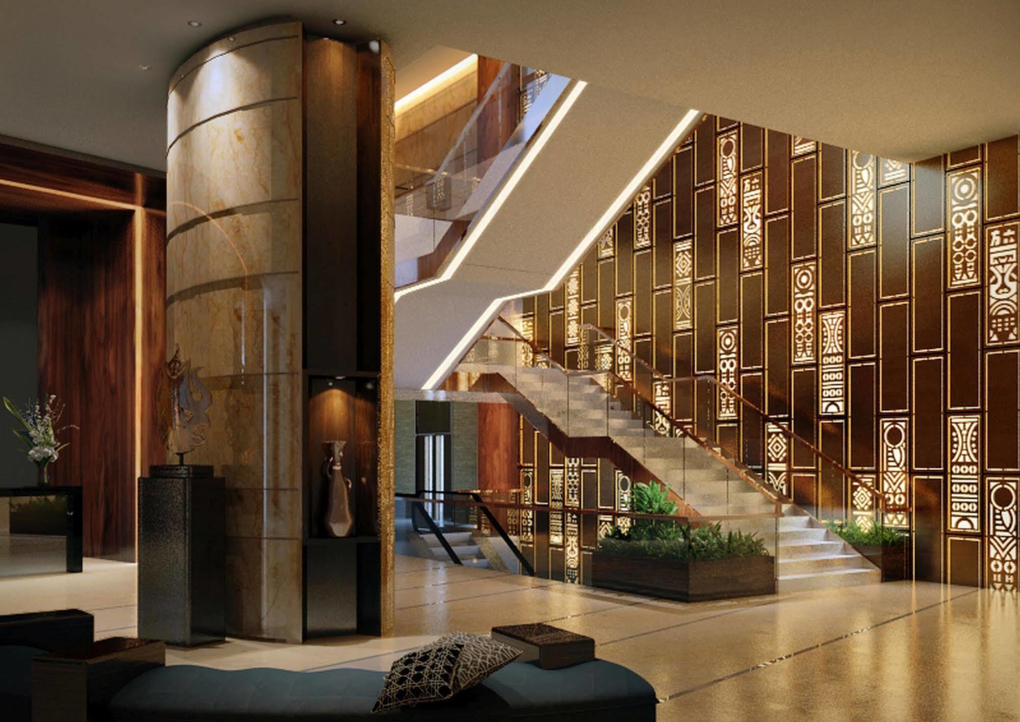Doubletree By Hilton Melaka Otel Dış mekan fotoğraf The lobby of the Ritz-Carlton, Dubai